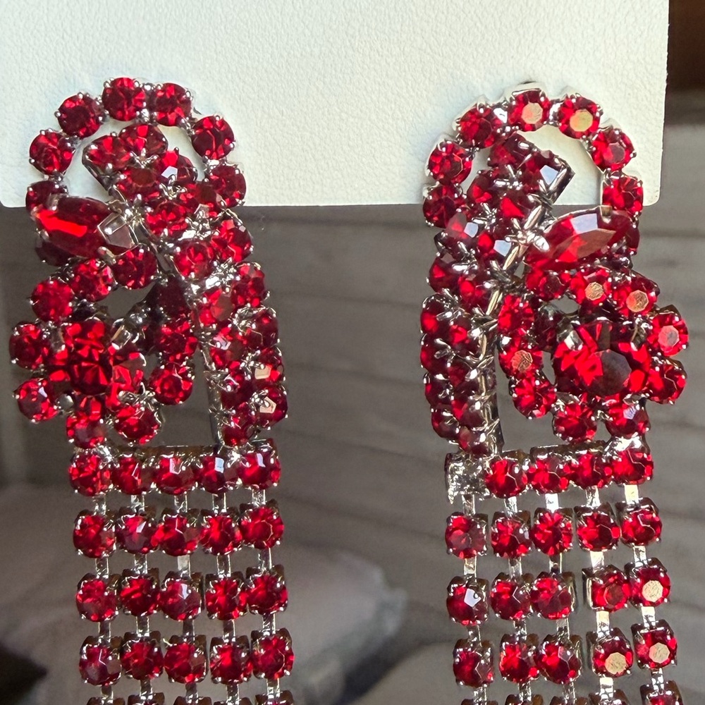 Free People New On Card Follow The Rhythm Red Crystal Fringe Drop Earrings - Picture 9 of 10